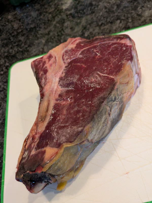 Bone Strip Steak – raw